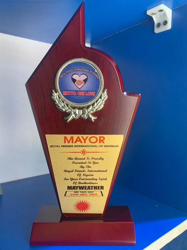Wooden Award Plaque - Professional Printing Services